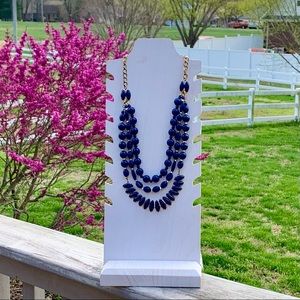 Authentic Premier Designs statement necklace